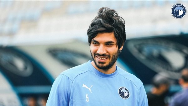 علي جبر  لاعب فريق