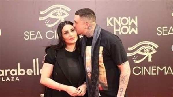 احمد الفيشاوى وزوجته