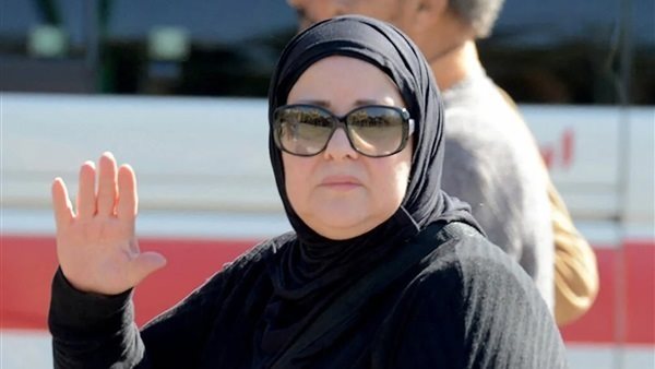 دلال عبد العزيز