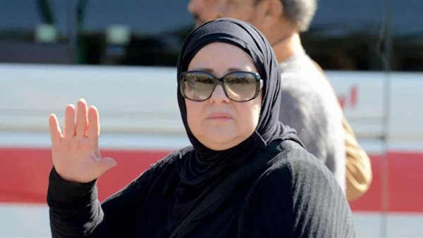 دلال عبد العزيز 