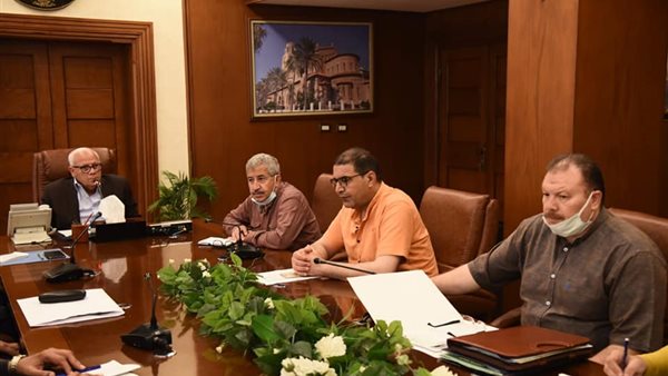 محافظ بورسعيد خلال