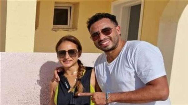 نيللي كريم وخطيبها