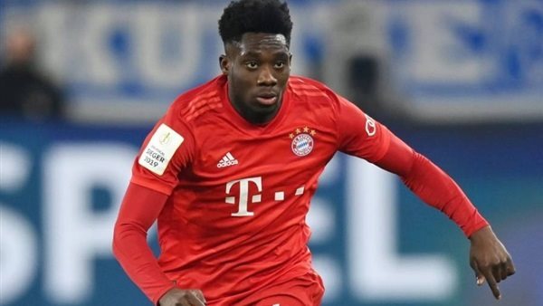 ألفونسو ديفيز 