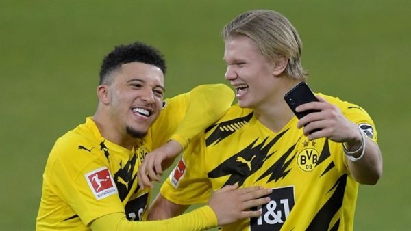 هالاند وسانشو 