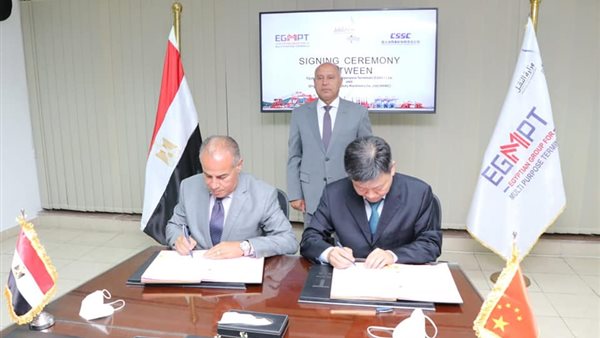 جانب من مراسم التوقيع