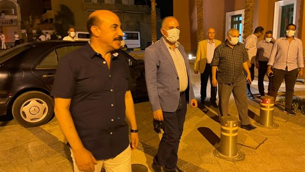 وزير الري ومحافظ