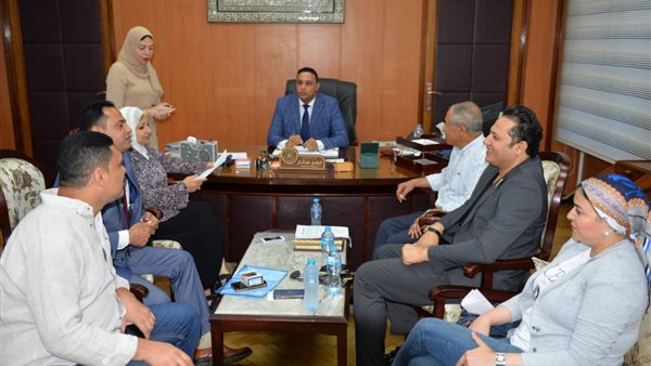 محافظ الدقهلية خلال