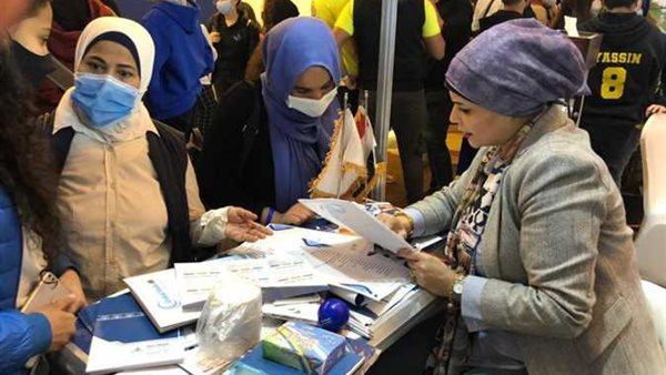 إقبال على جناح جامعة