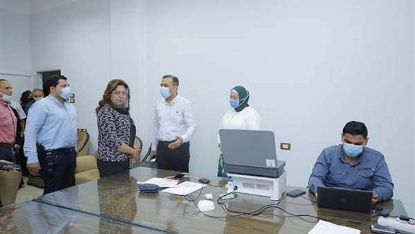 محافظ دمياط خلال