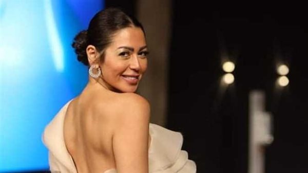 لقاء الخميسي 