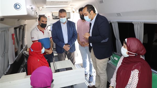 محافظ المنوفية خلال