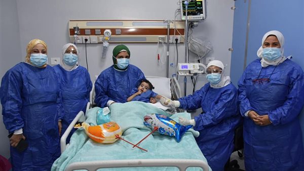 جامعة عين شمس تحقن