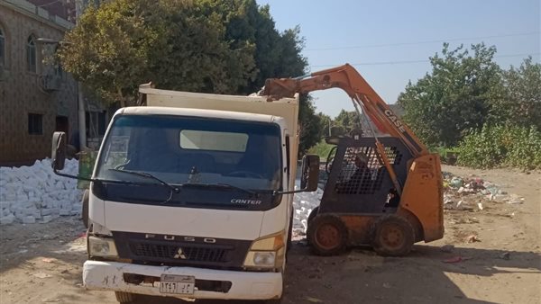 جانب من اعمال رفع