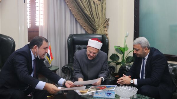 لقاء المفتى بالسفير