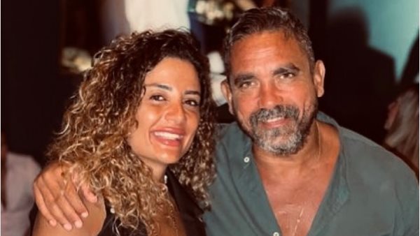 أمير كرارة وزوجته