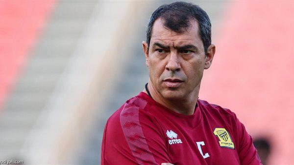 فابيو كاريلي مدرب