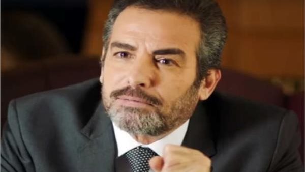 احمد عبد العزيز 