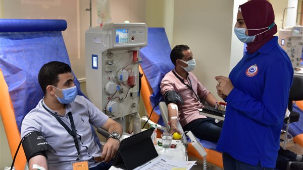 متبرعين بمراكز تجميع