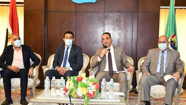 جانب من الجلسة