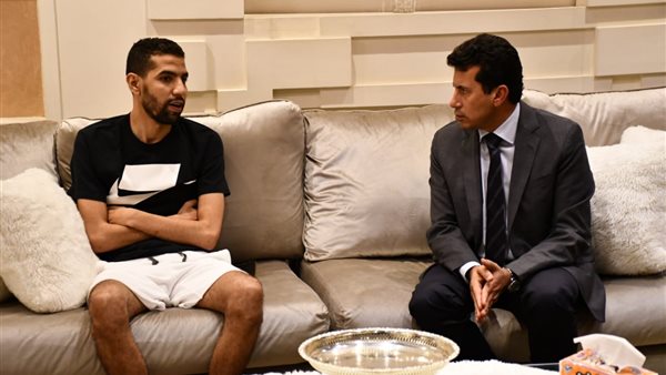 اشرف صبحي ومؤمن زكريا