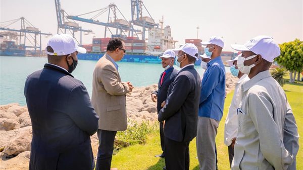 جانب من الزيارة