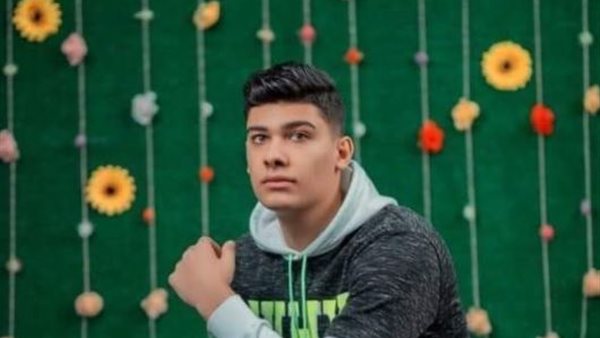 الطالب سلمان فريد