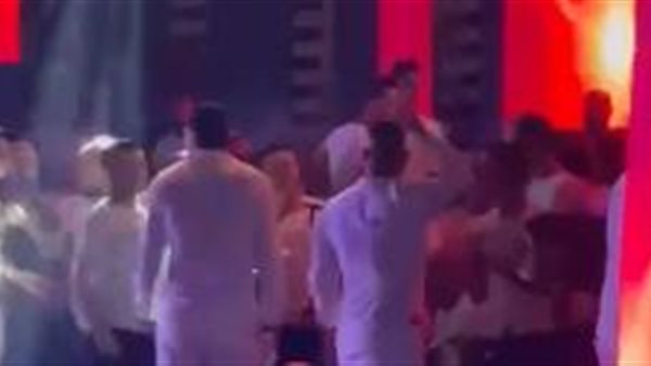 جانب من الخناقة 