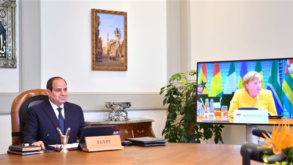 مشاركة الرئيس بالقمة