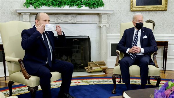 بينيت وبايدن 