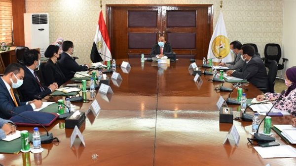 لقاء الوزير 