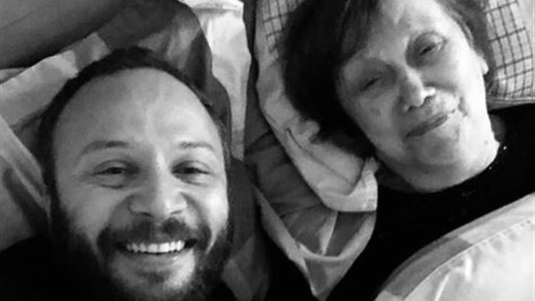 مكسيم ووالدته