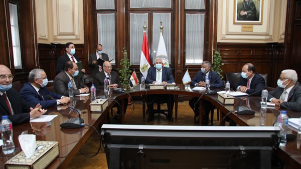 اجتماع  وزير الزراعة