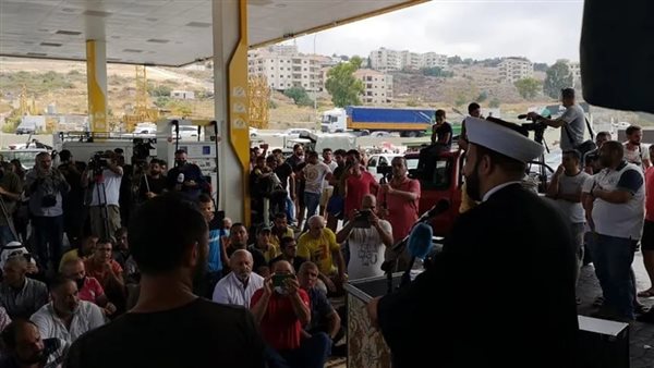 الصلاة داخل بنزينة