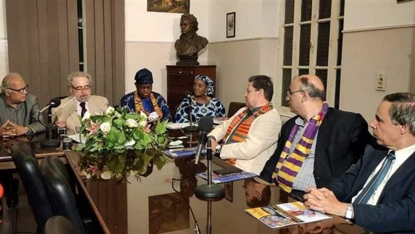 جانب من توقيع الاتفاقية