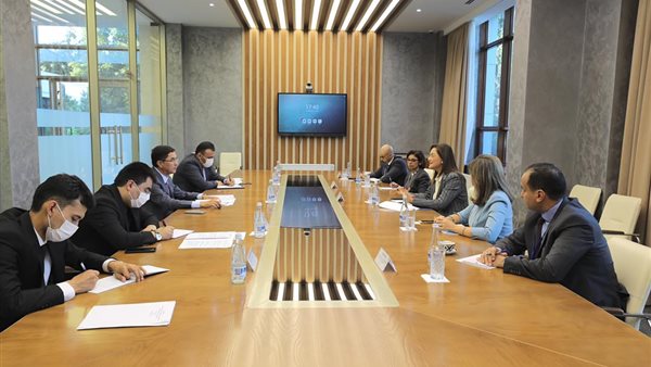 لقاء الوزيرة باوزبكستان