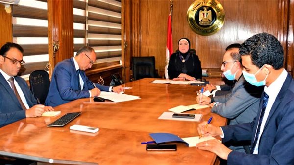 نيفين جامع وزيرة