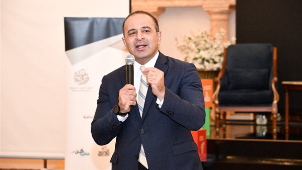  الدكتور أحمد كمالي