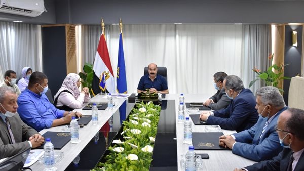 محافظ اسوان خلال