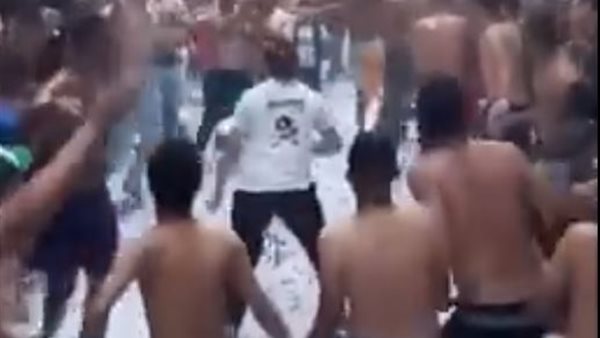 صورة من الحدث