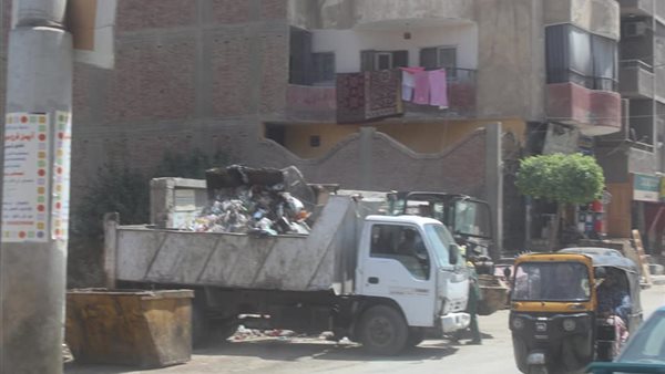 جانب من اعمال رفع