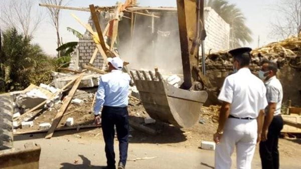 جانب من اعمال الازالة