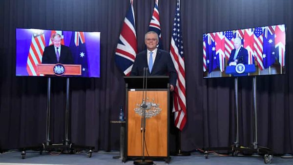 بايدن وجونسون وموريسون