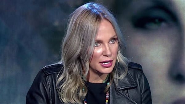 الفنانة شيرين رضا