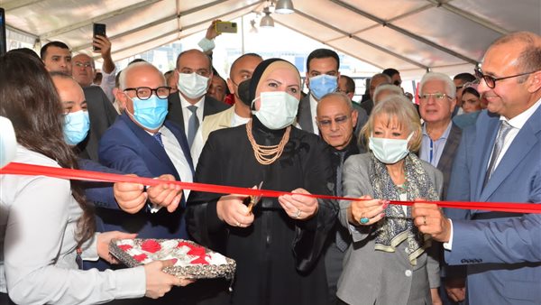 خلال افتتاح المعرض