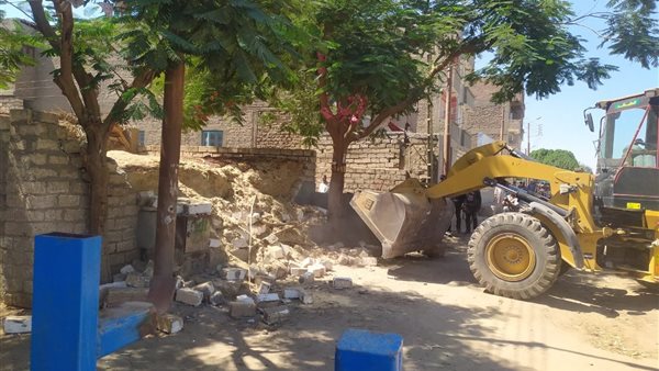 جانب من اعمال الازالة