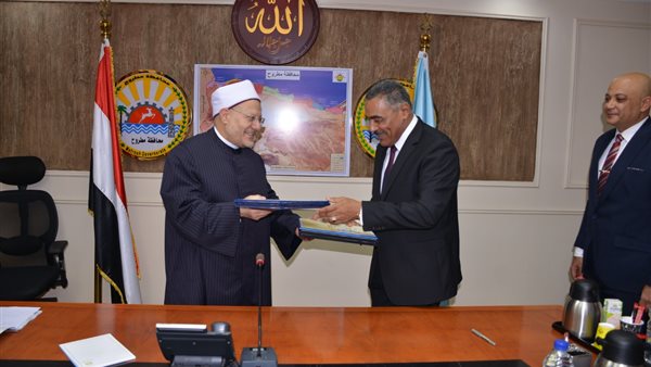 جانب من مراسم التوقيع