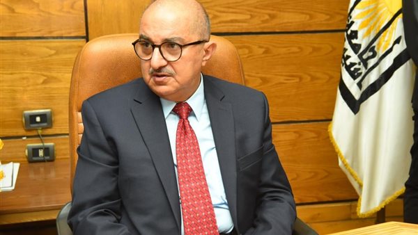 رئيس جامعة اسيوط