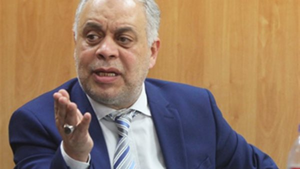 الدكتور أشرف زكي