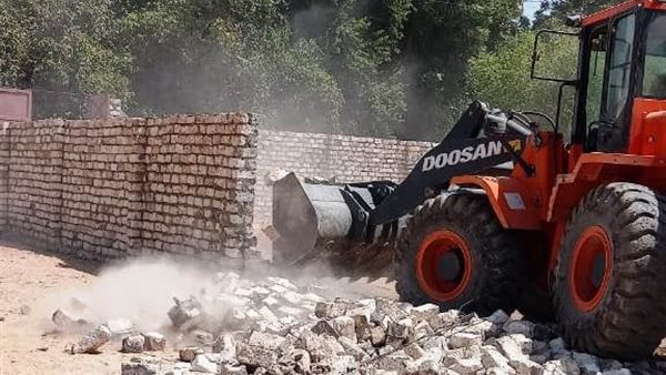 جانب من اعمال الازالة