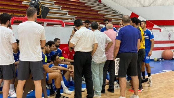 جانب من الجلسة 